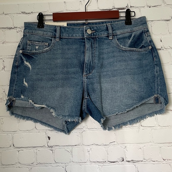 NWT DL1961 Karlie Denim Shorts size 29